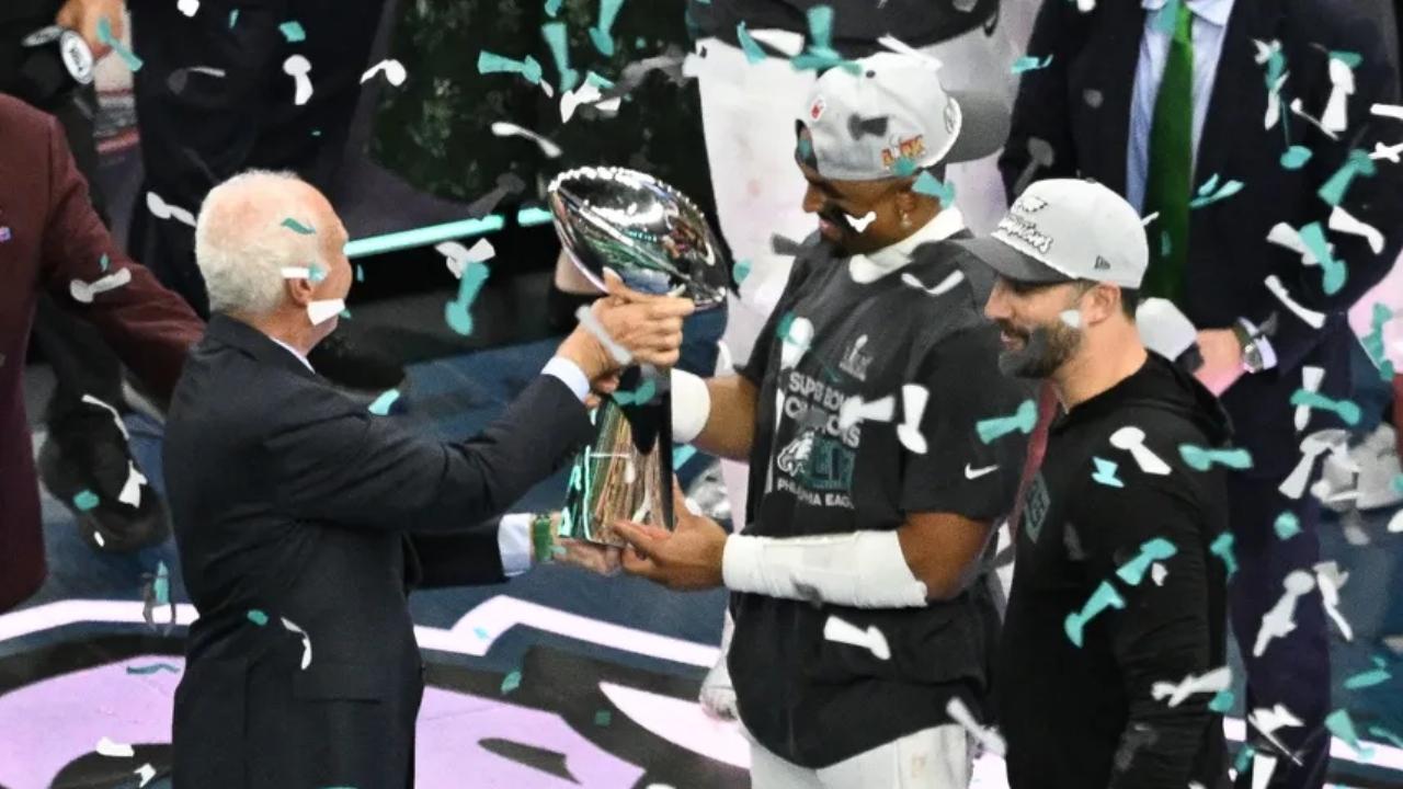 Philadelphia Eagles arrollan a los Chiefs y conquistan el Super Bowl