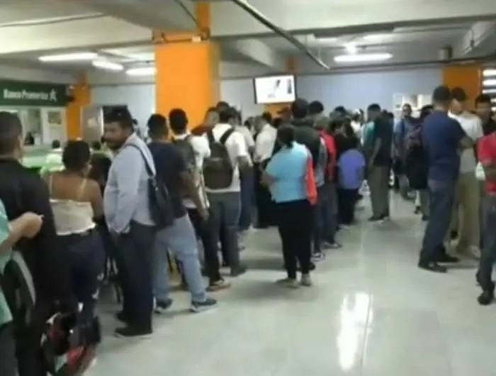 Ciudadanos recurren a reclamar su DNI previo a elecciones internas 2025