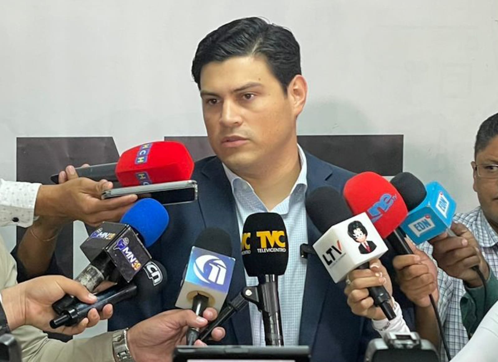 “Lamento que haya funcionarios públicos que, antes de pronunciarse, no tengan la costumbre de informarse”: Marlon Ochoa