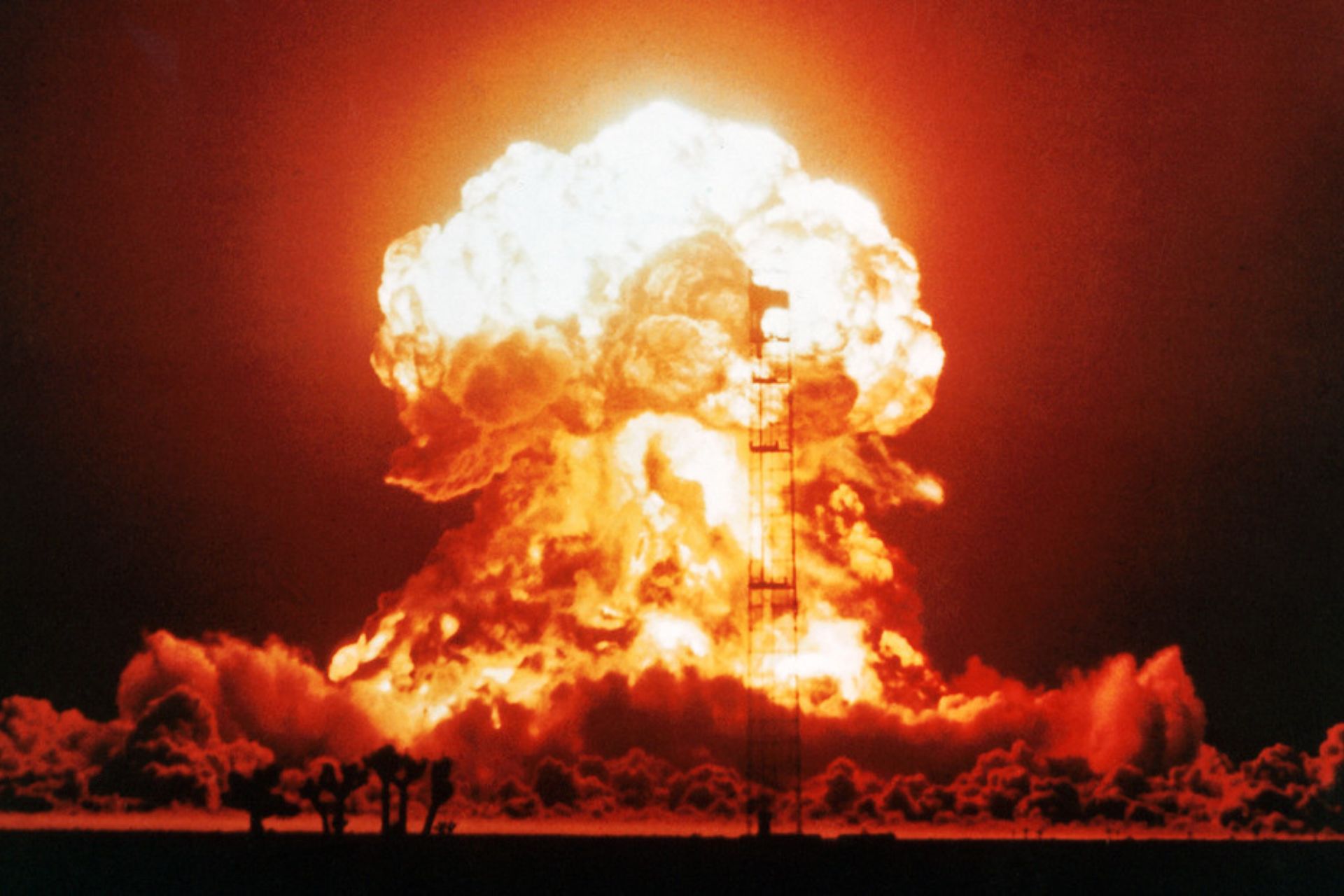 EE.UU. necesitaría años para reanudar pruebas nucleares, pese a la orden de Trump