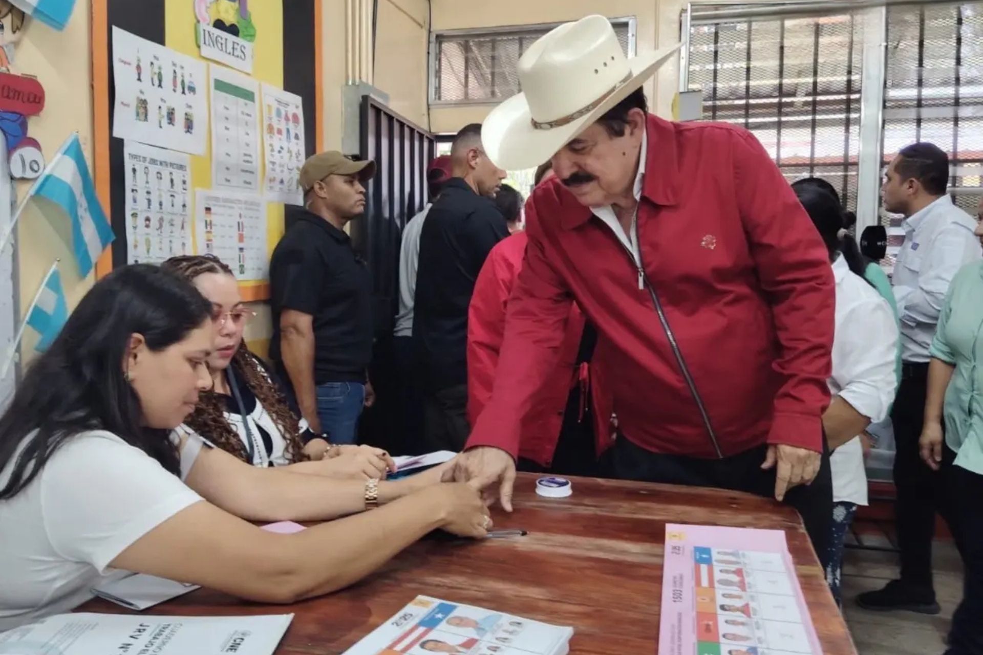 Manuel Zelaya denuncia intervención de Donald Trump en elecciones hondureñas