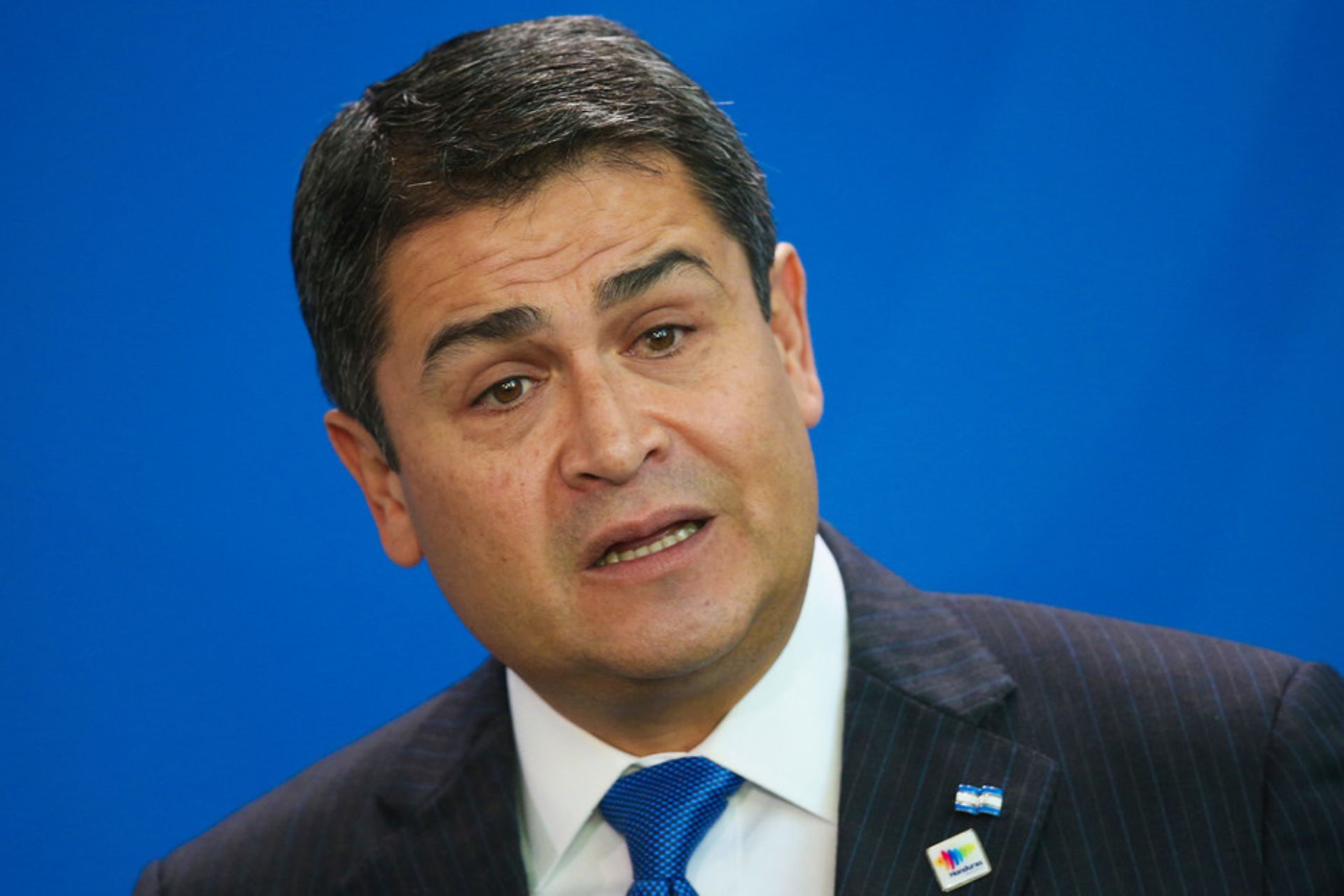 «Evidencia la complicidad»: Cuba sobre el indulto de Trump al expresidente de Honduras